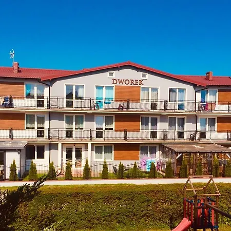 פארק נופש Dworek Wiosenna 8 קארוויה