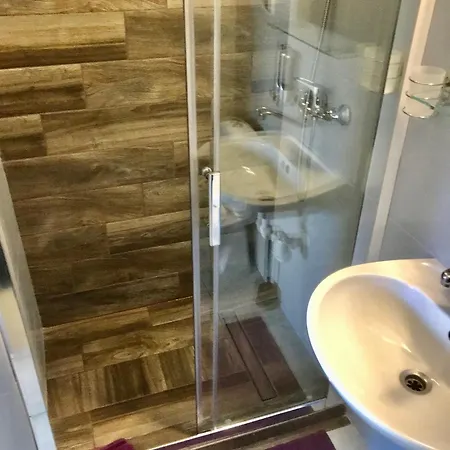 Feriepark Dworek Wiosenna 8 *