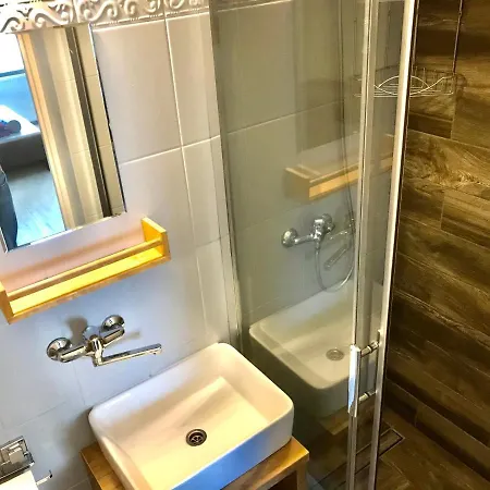 Dworek Wiosenna 8 Kompleks wypoczynkowy *