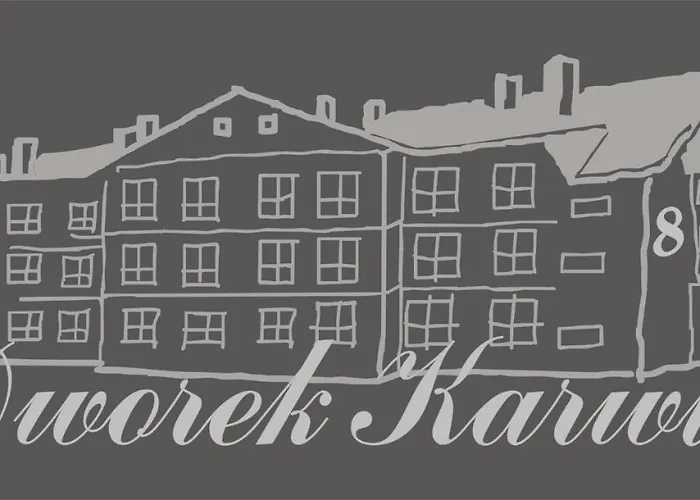 Dworek Wiosenna 8 * Карвиа