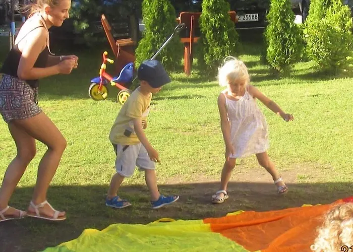 Dworek Wiosenna 8 База отдыха