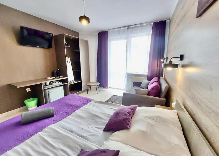 Dworek Wiosenna 8 База отдыха