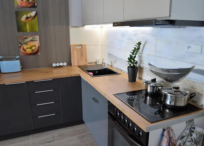 Dworek Wiosenna 8 База отдыха