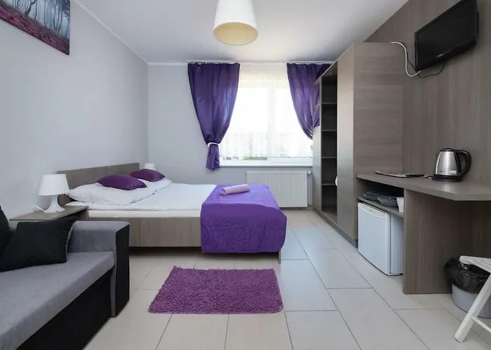 Dworek Wiosenna 8 База отдыха *