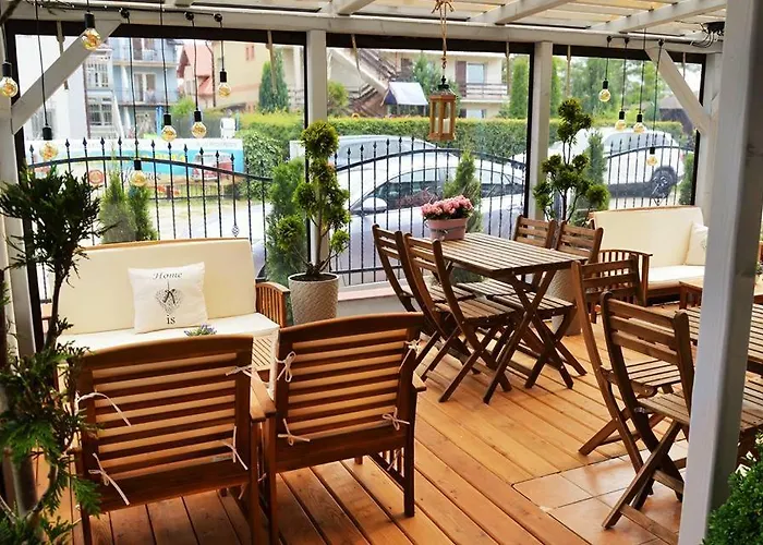 Dworek Wiosenna 8 База отдыха Карвиа