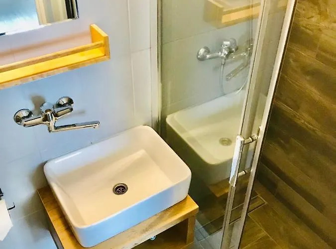 Dworek Wiosenna 8 База отдыха *